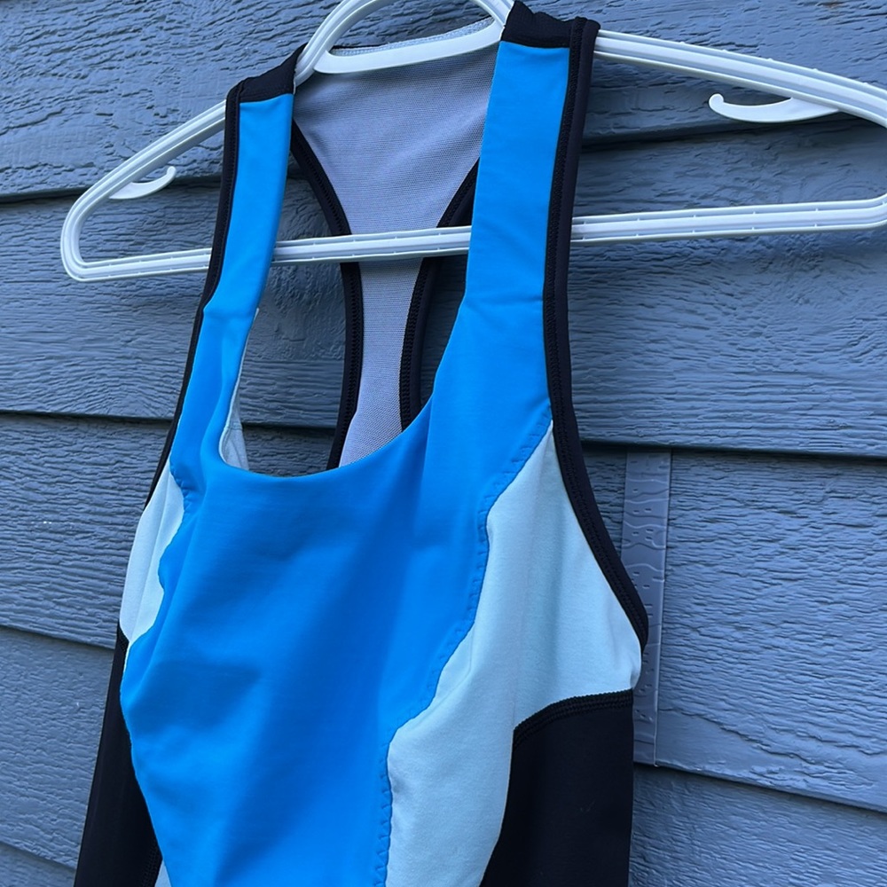 Lululemon Cardio Kick Tank - Picture 4 of 12